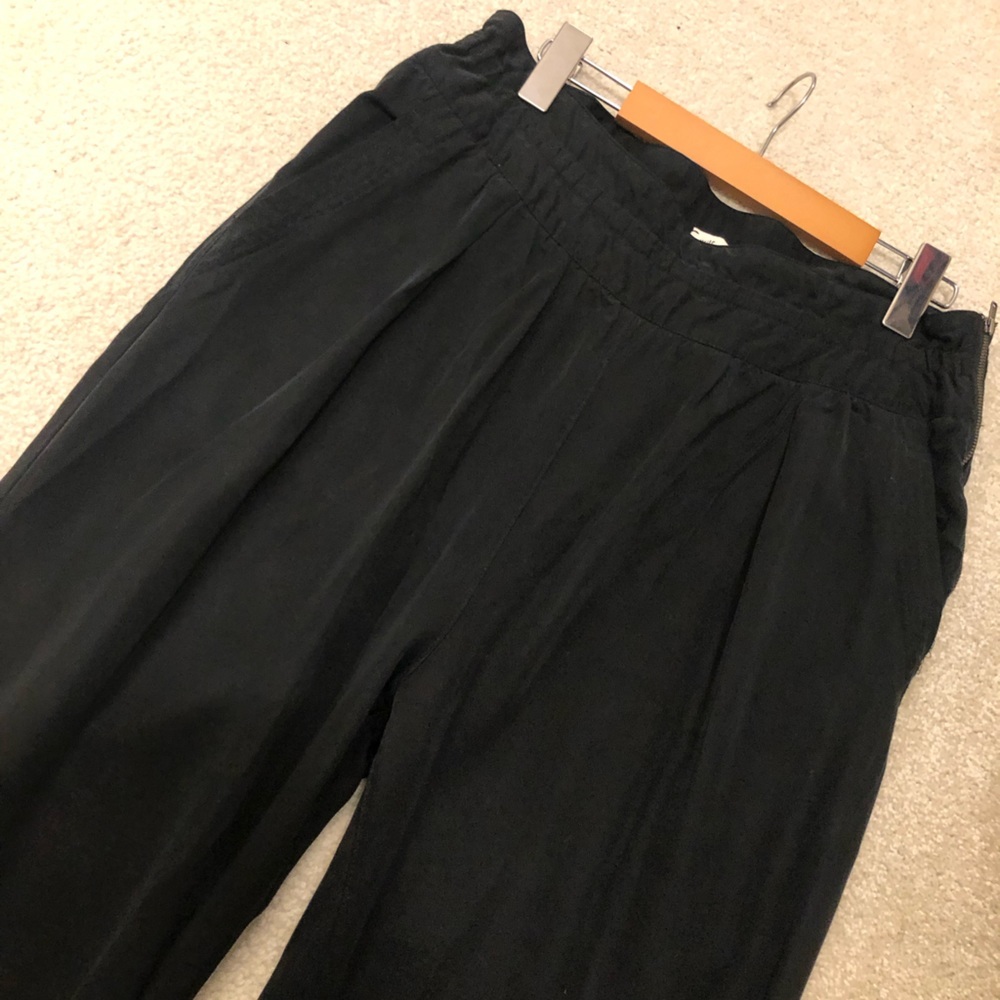 WILFRED SIZE 10 BLACK STRAIGHT LEG TROUSER PANT LYOCELL ARITZIA HIGH WAISTED